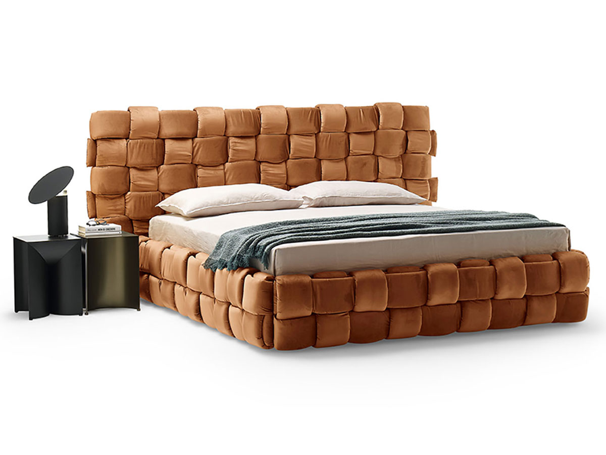 Mogg Flirt Bed