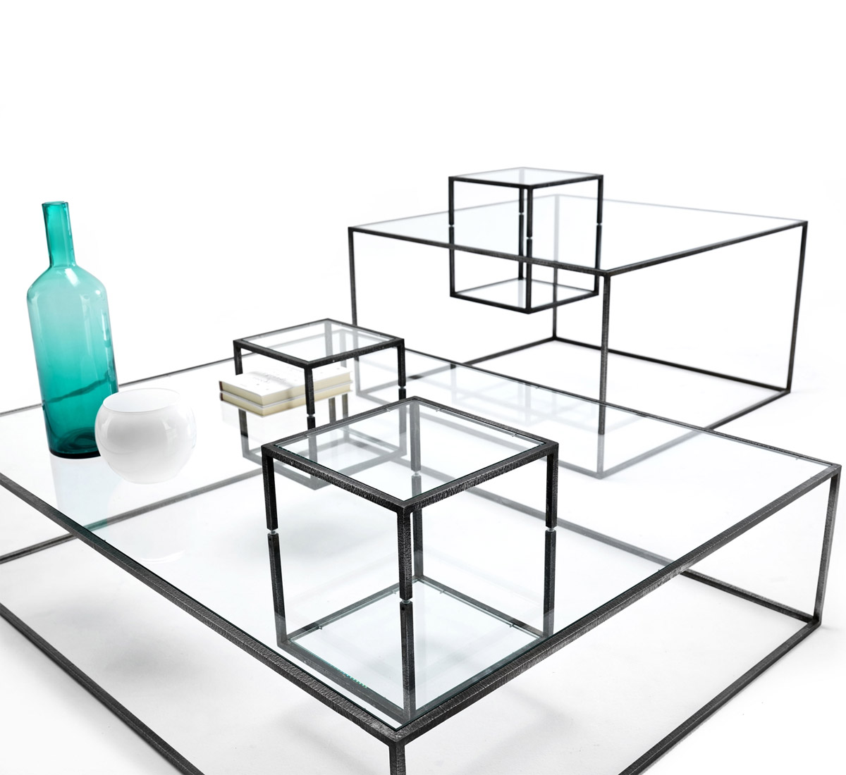 Mogg Illusioni Table