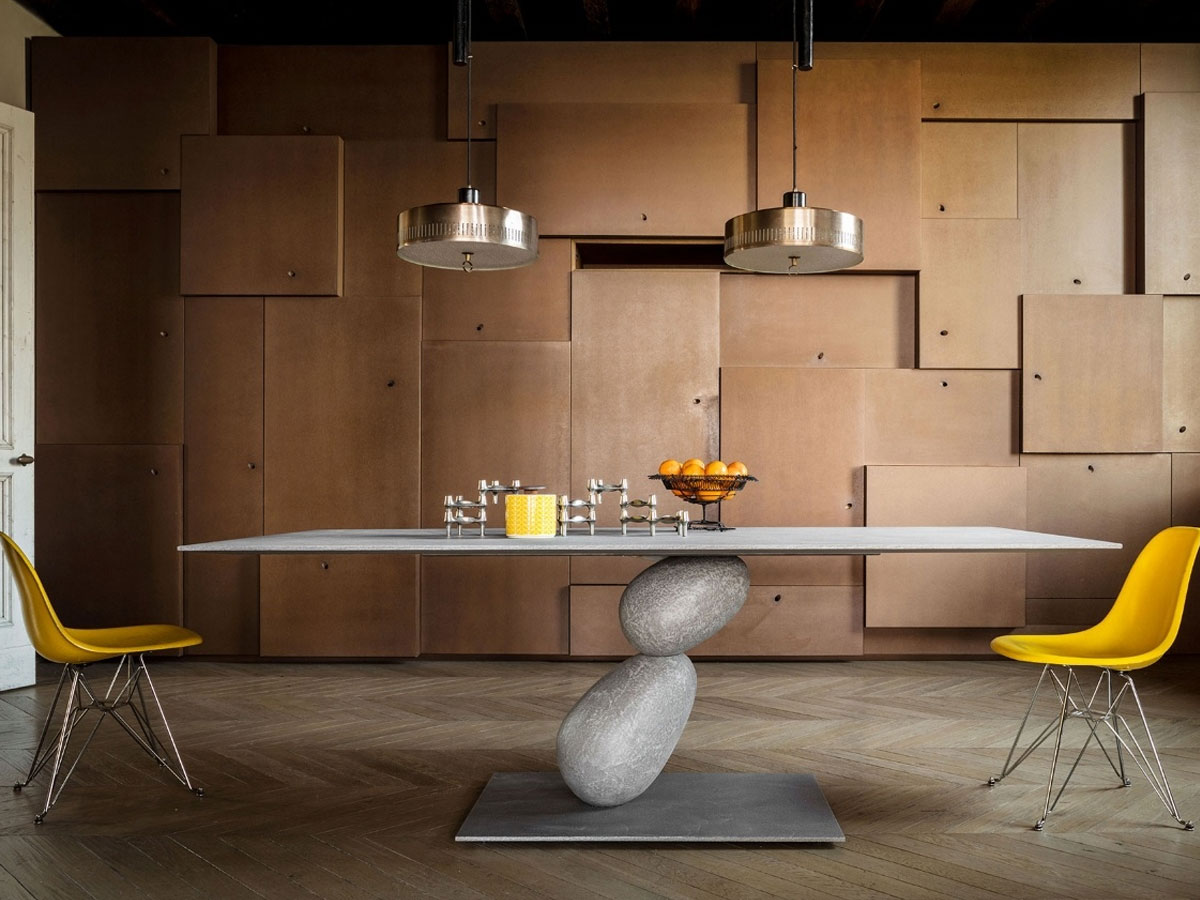 Mogg Matera Table