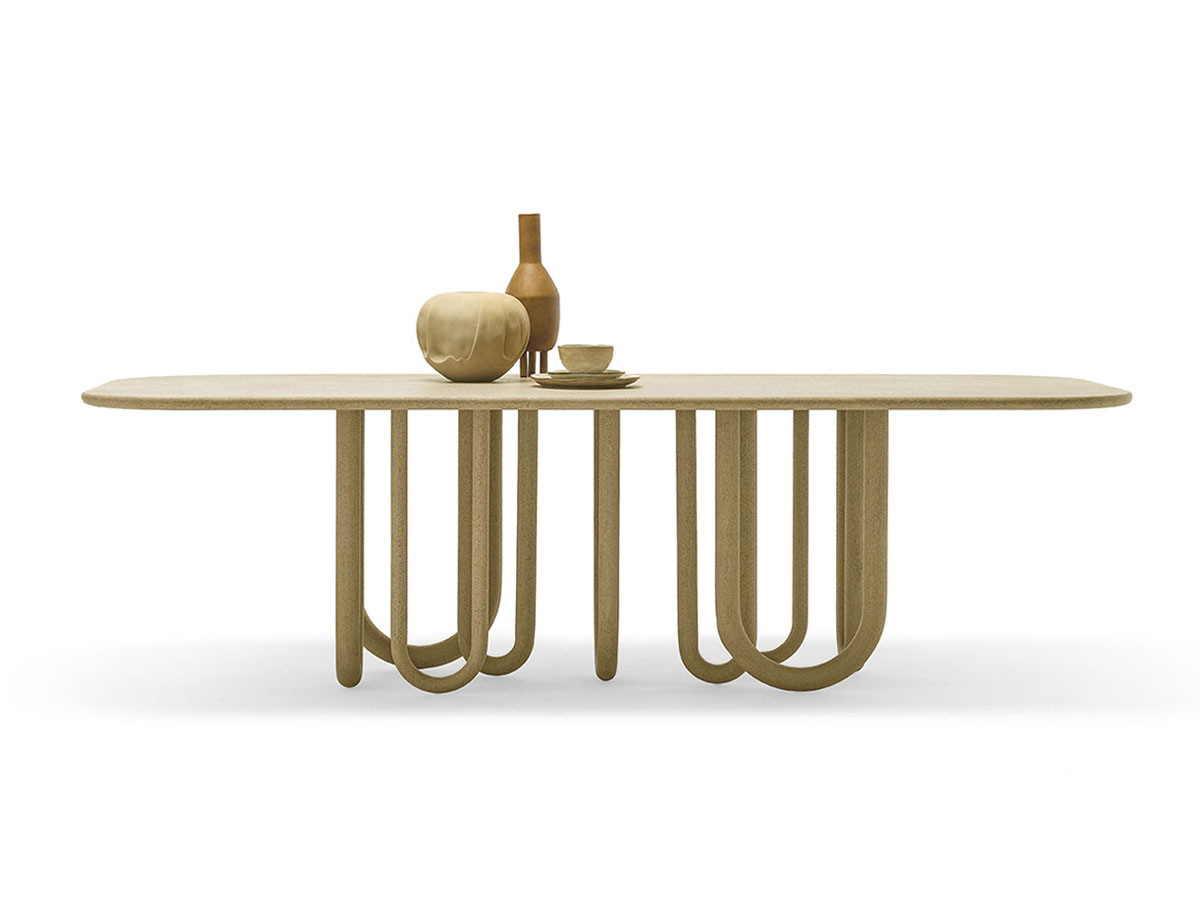 Mogg Medusa Table
