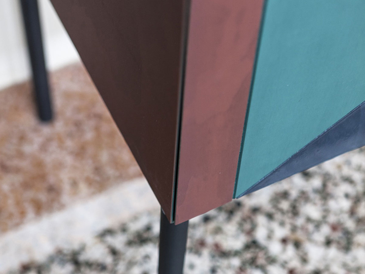 Mogg Ritratti Cabinet