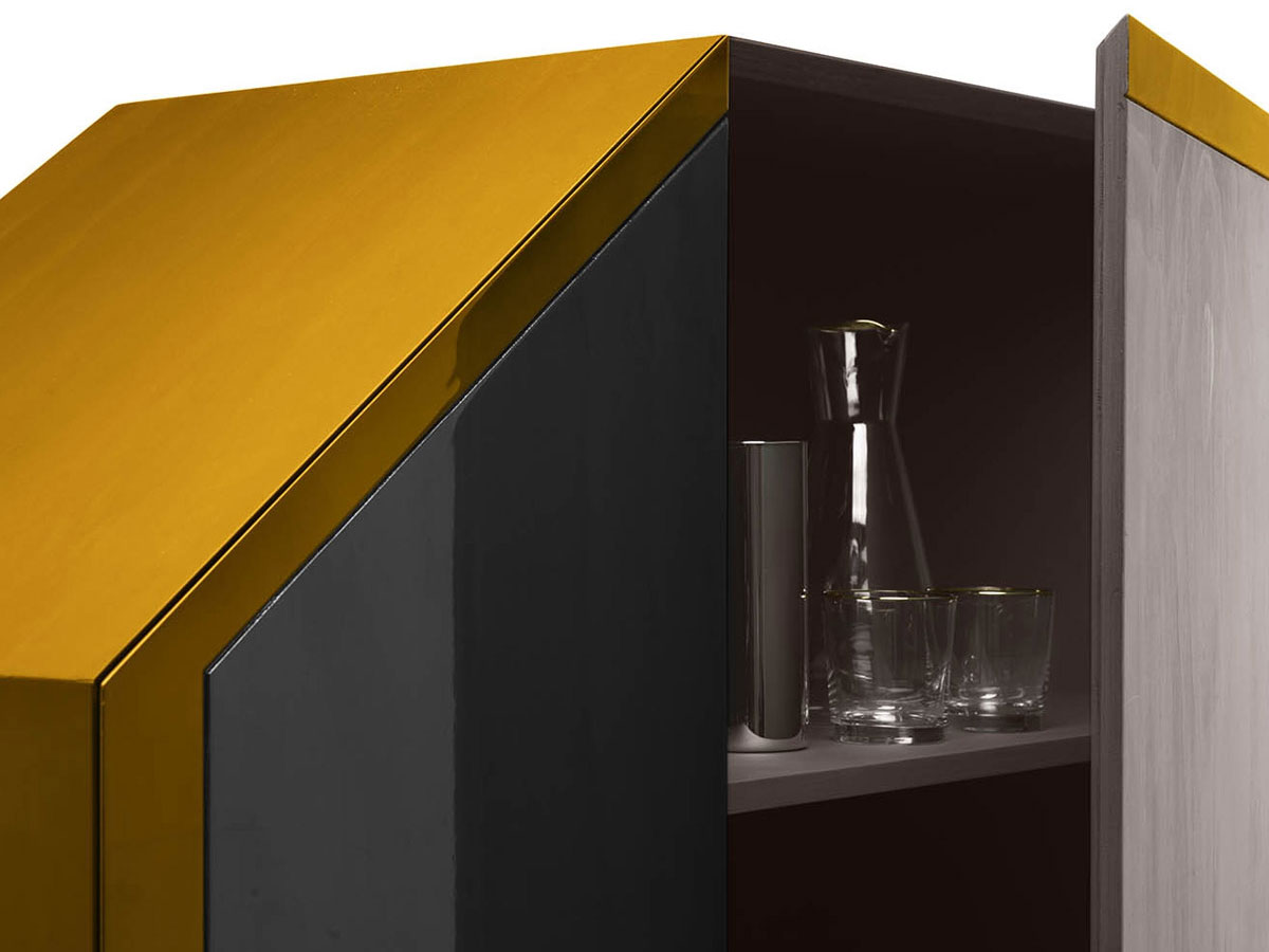 Mogg Ritratti Cabinet