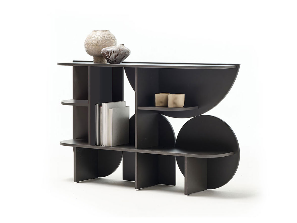 Mogg Shape Console