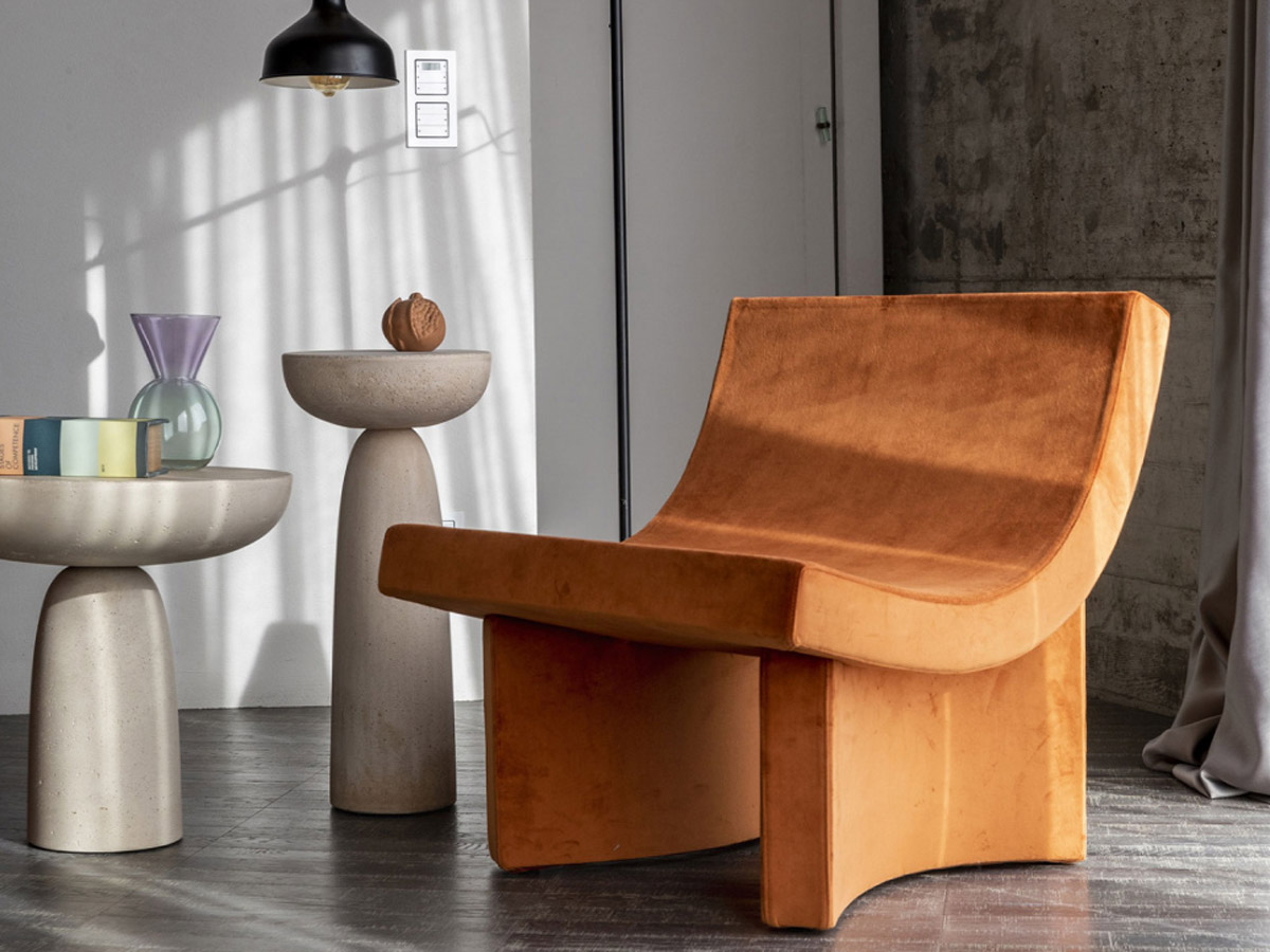 Mogg Talk Lounge Armchair