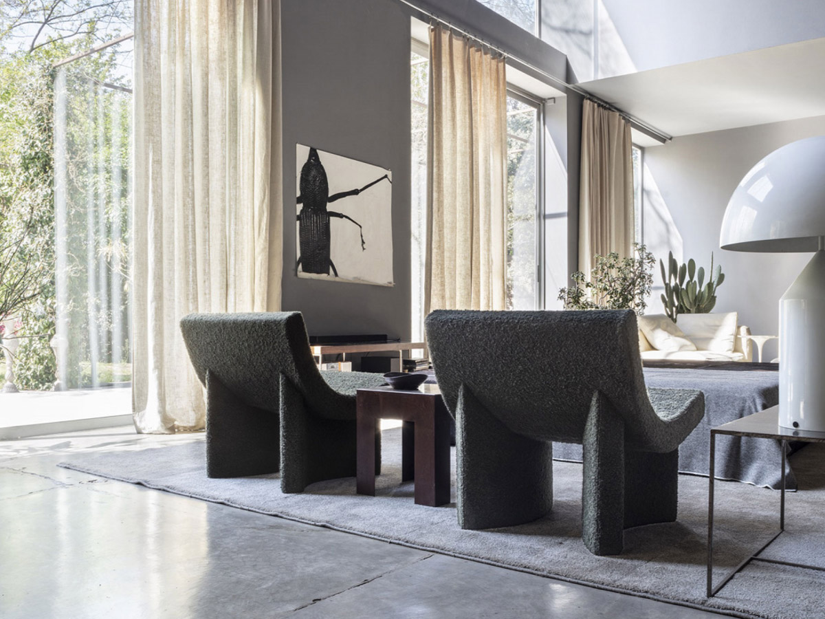 Mogg Talk Lounge Armchair