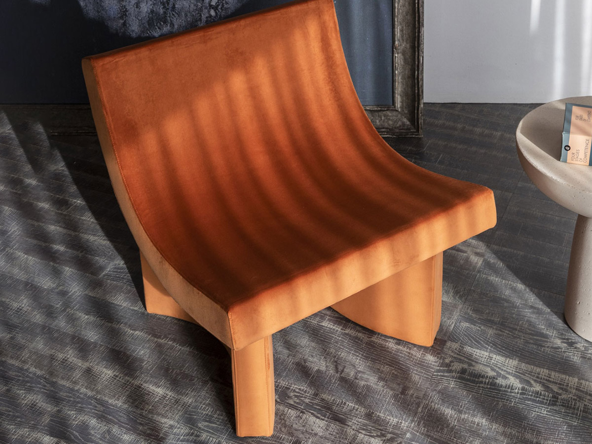 Mogg Talk Lounge Armchair