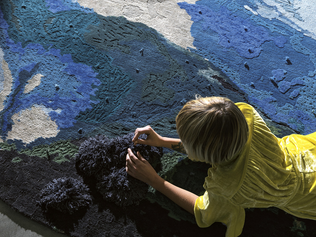 Mohebban Tactile Rug Blue