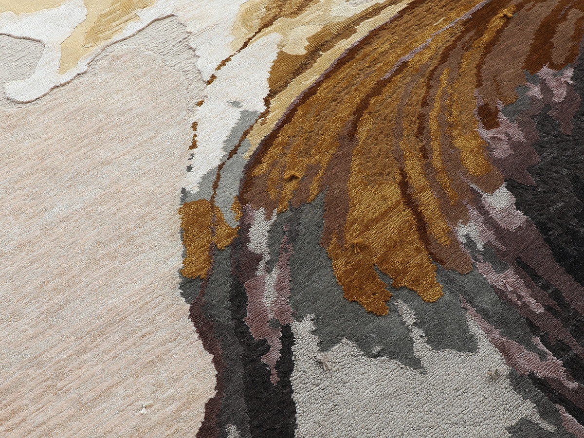 Mohebban Tactile Rug Gold