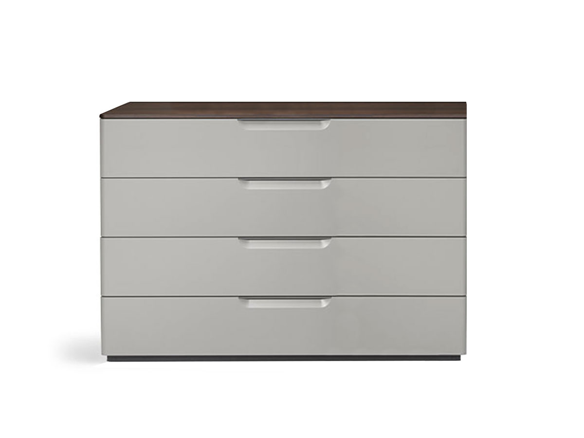 Molteni C 7070 Chest Of Drawers