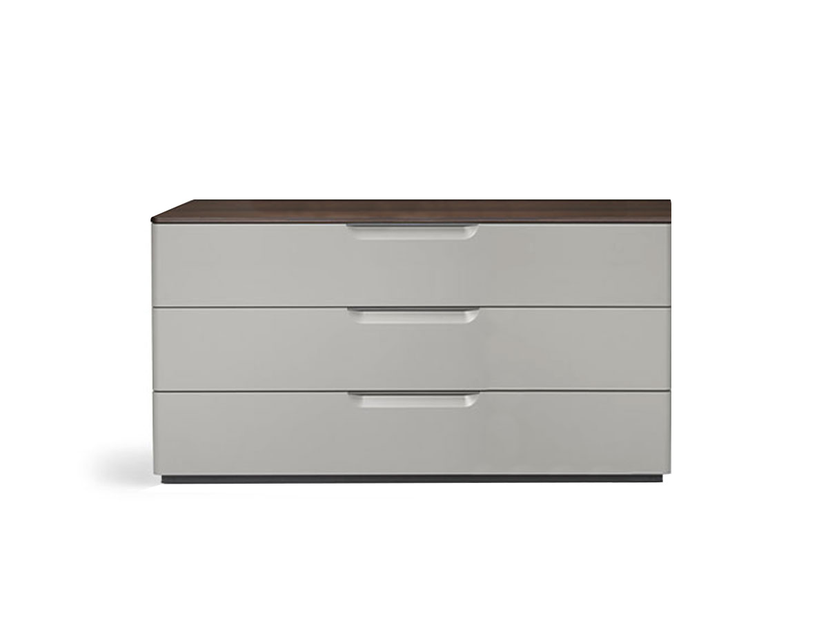 Molteni C 7070 Chest Of Drawers