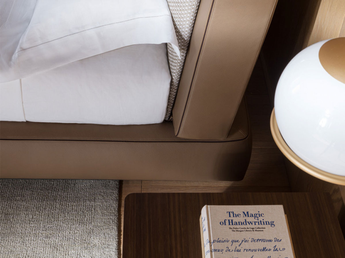 Molteni C Aldgate Bed