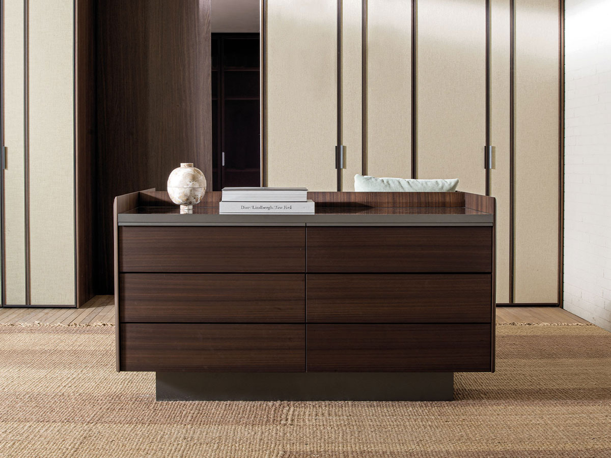 Molteni C Baltimora Freestanding Chest Of Drawers