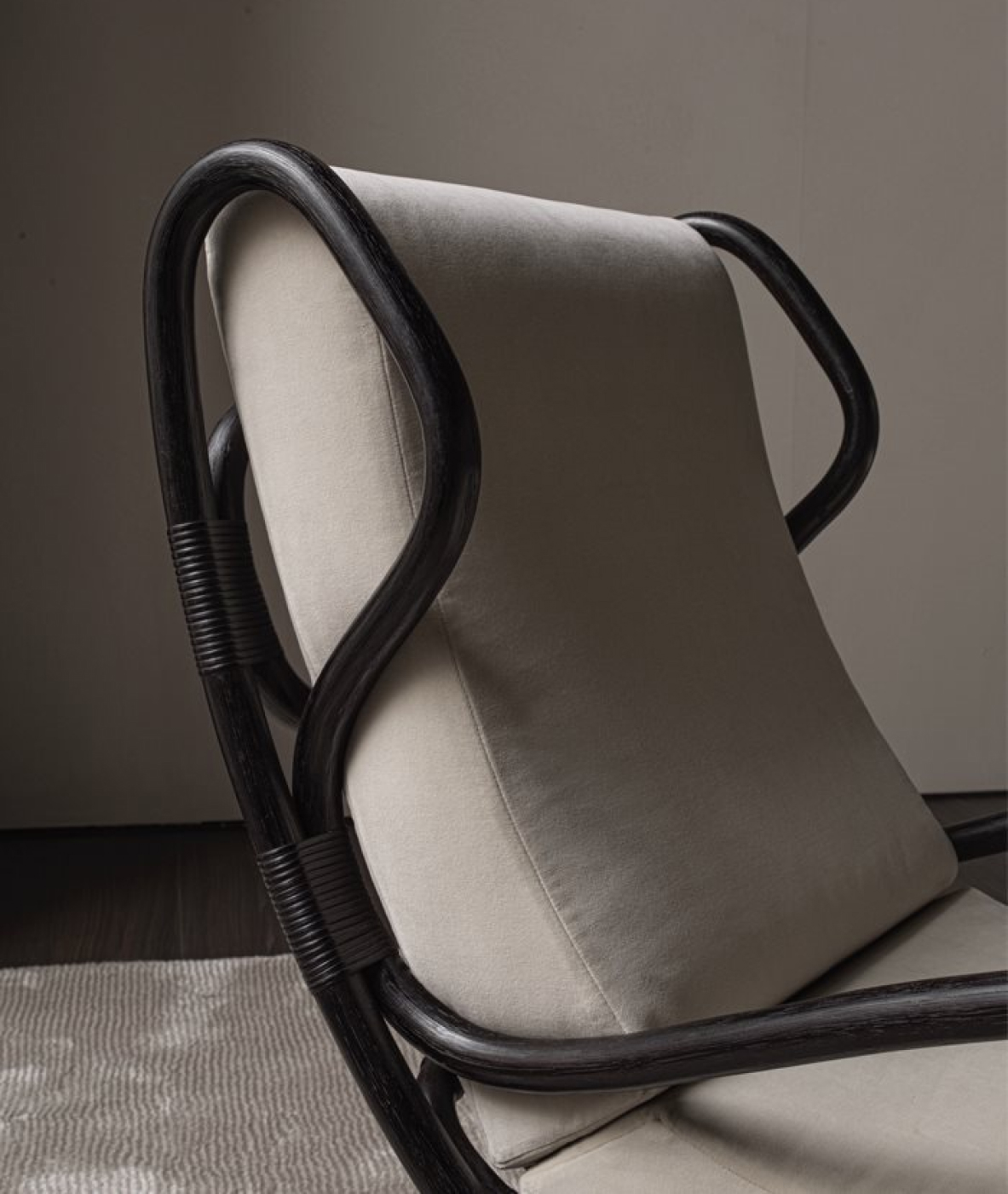 Molteni C Continuum By Bonacina 1889 Armchair