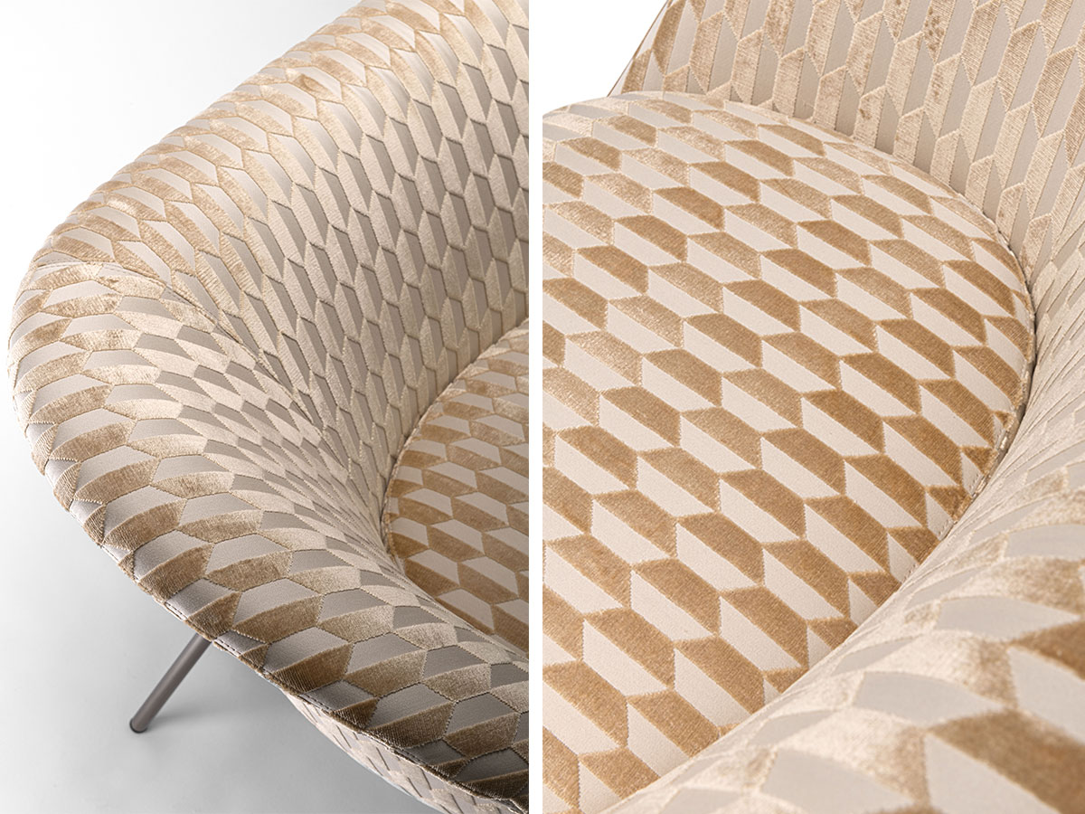 Molteni C Armchair Mohd Edition