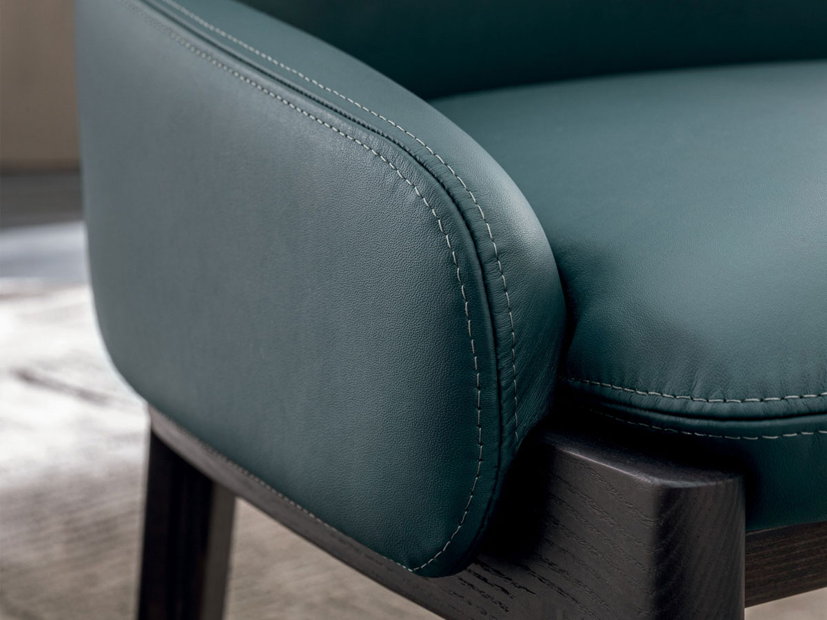 Molteni C Devon Chair