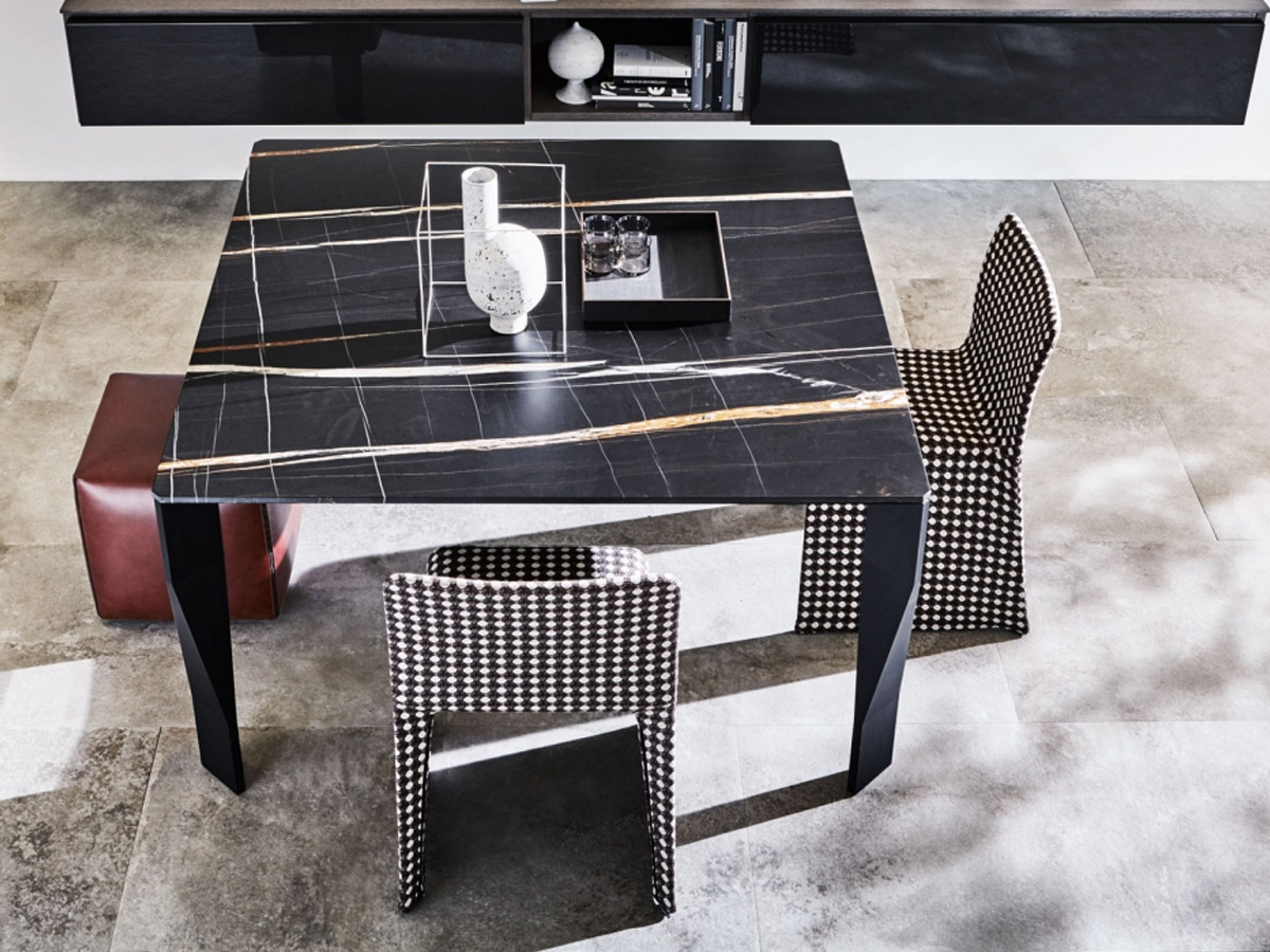 Molteni C Square Table Diamond