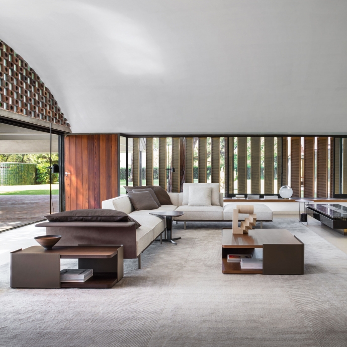 Molteni C Gregor Sofa Collection