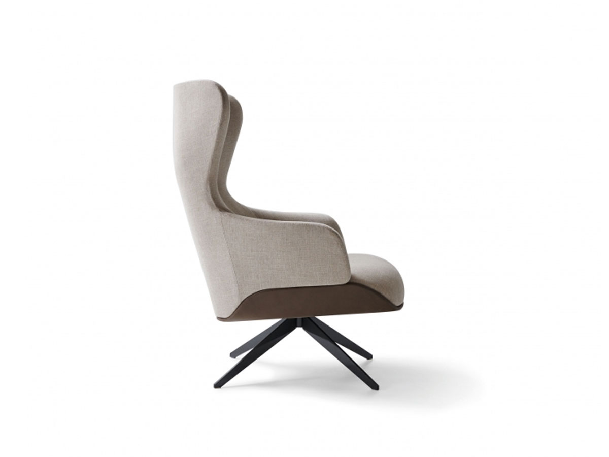 Molteni C Kensington Swivel Armchair High Backrest