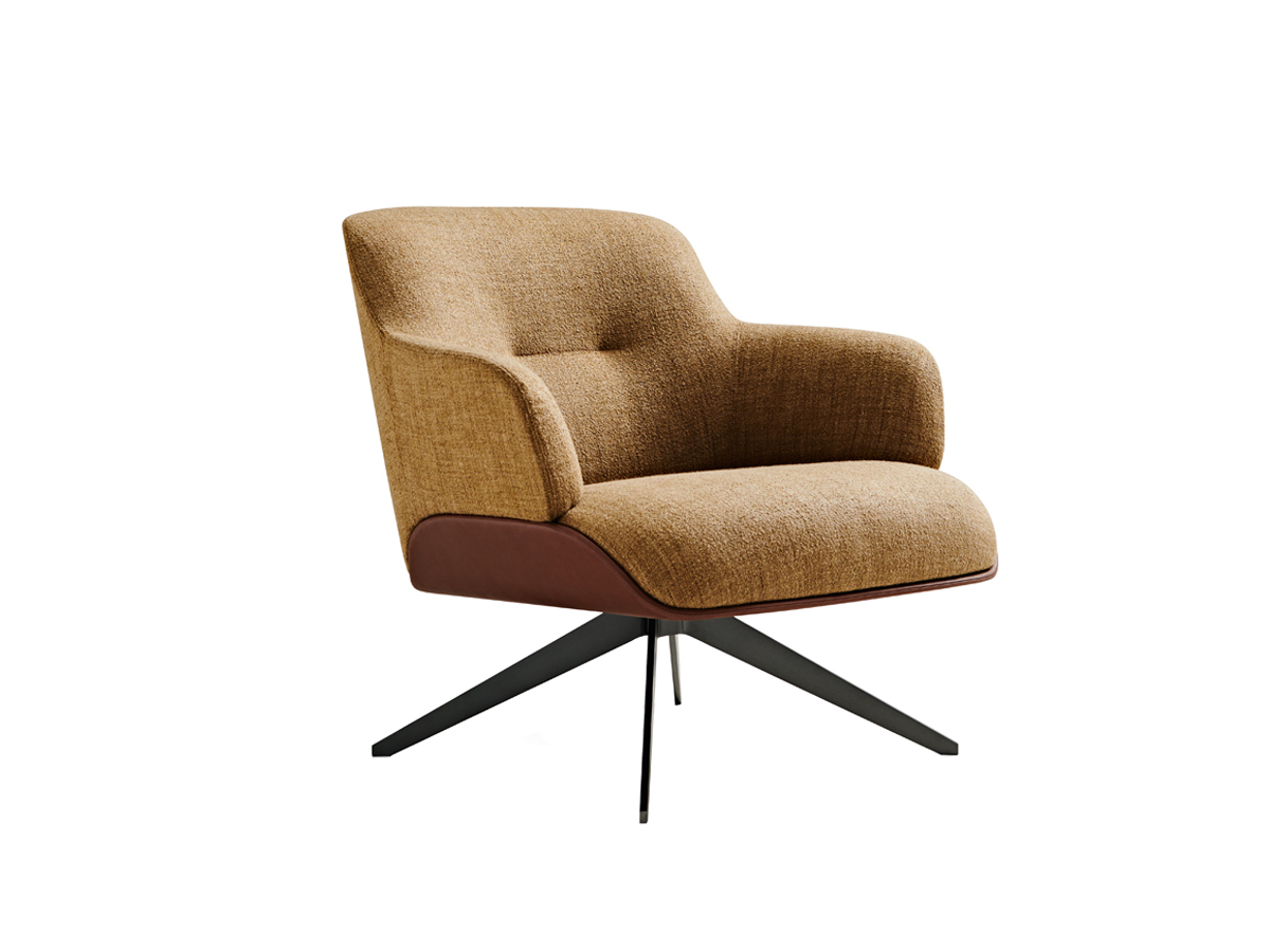 Molteni C Kensington Swivel Armchair Low Back