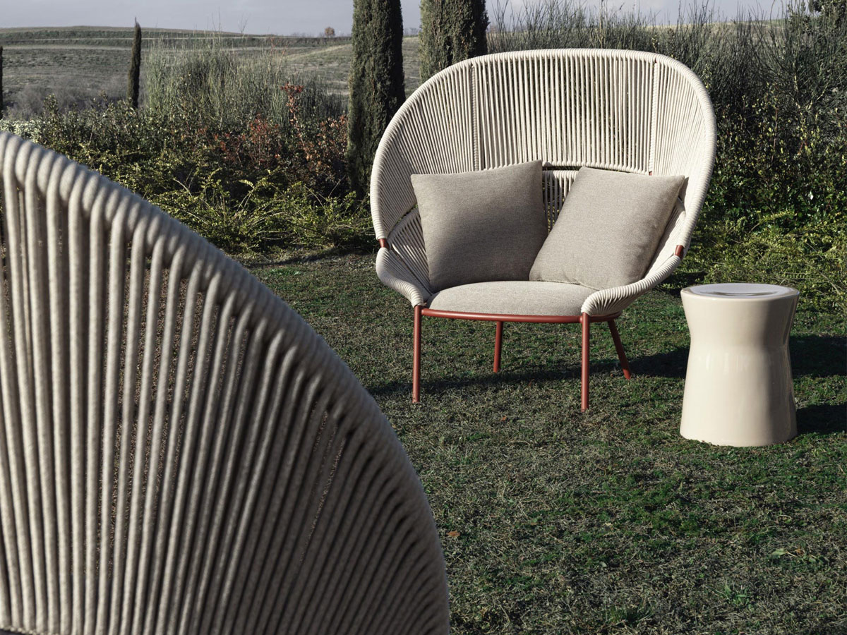 Molteni C Petalo Low Back Armchair Outdoor