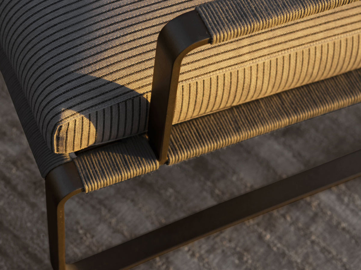 Molteni C Phoenix Outdoor Armchair
