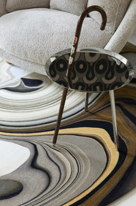 Moooi Carpets Liquid Layers Carpet Organic Shape