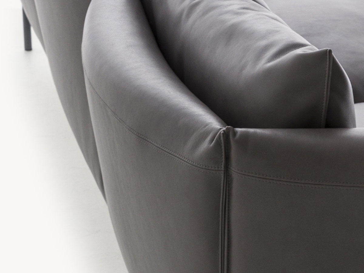 Moroso Gentry Extra Light Sofa