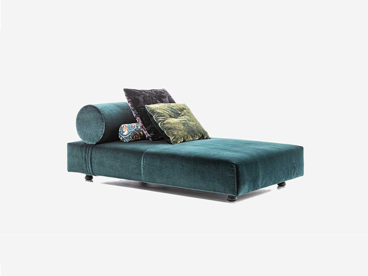 Moroso Salon Nana Sofa Collection