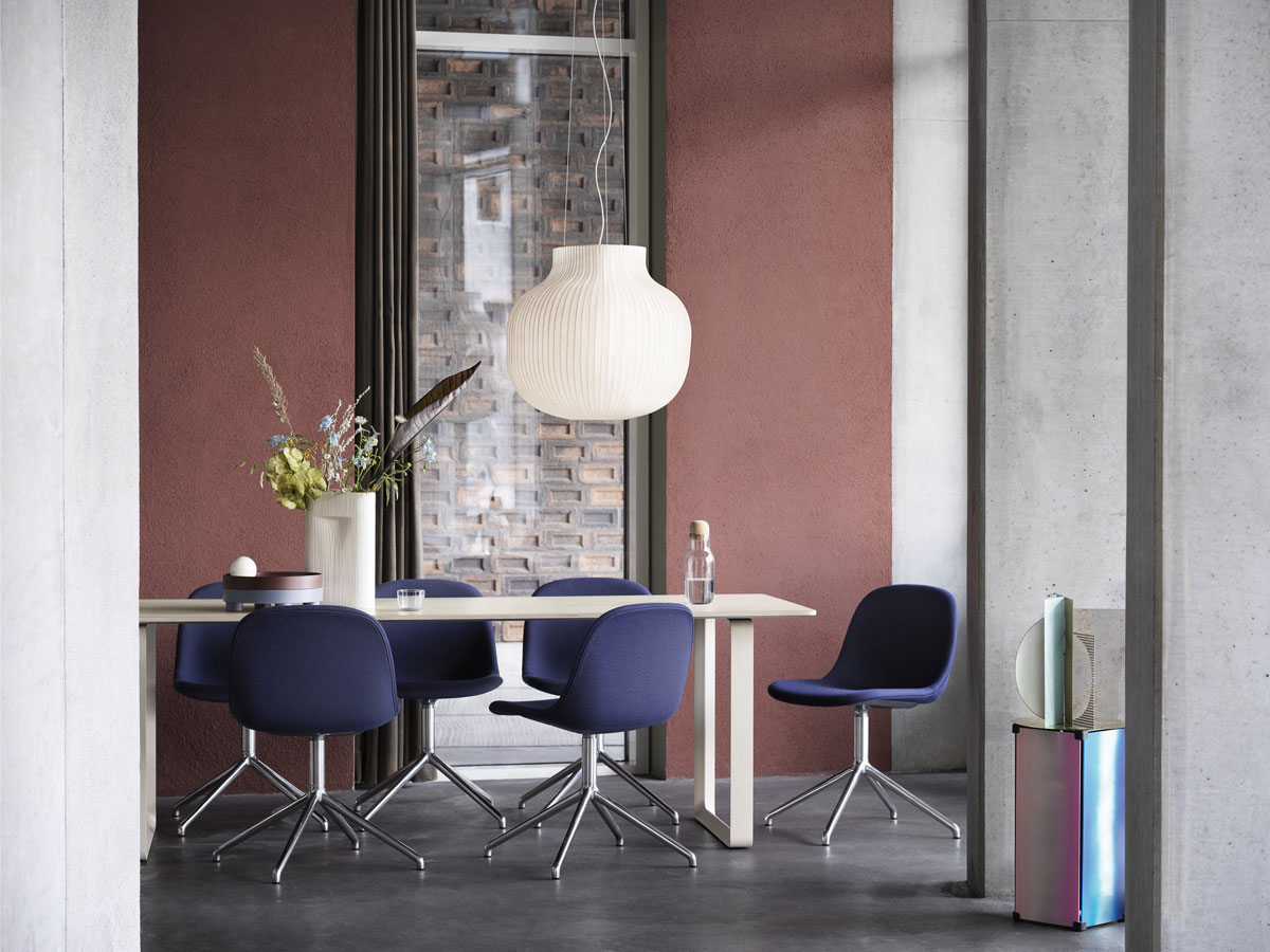 Muuto 70 70 Table