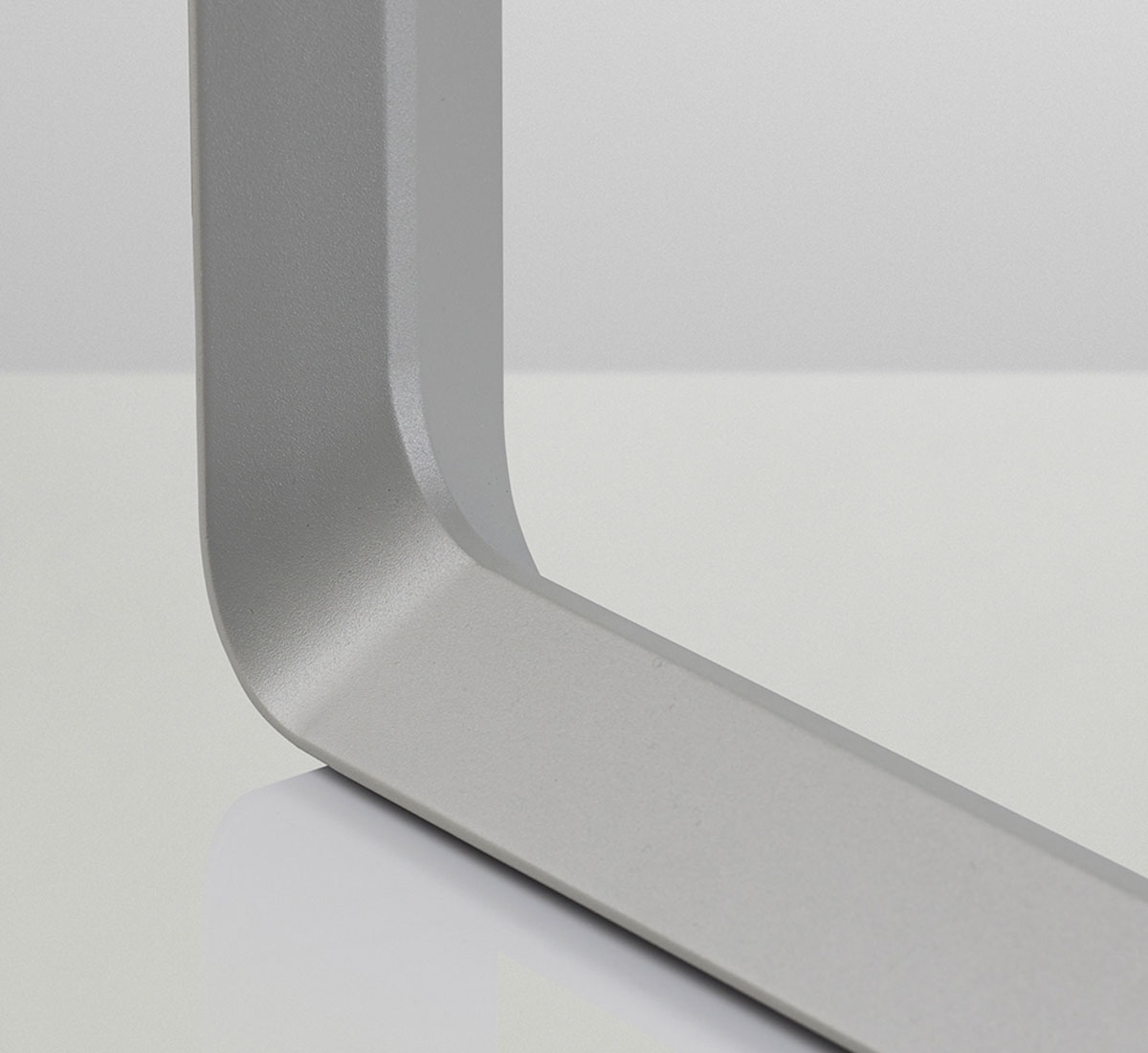 Muuto 70 70 Table