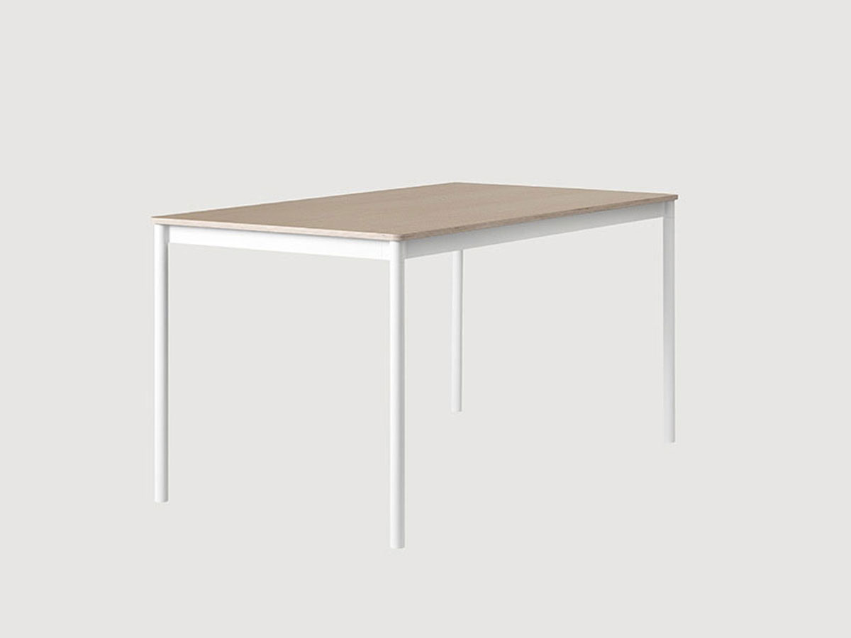 Muuto Base Table