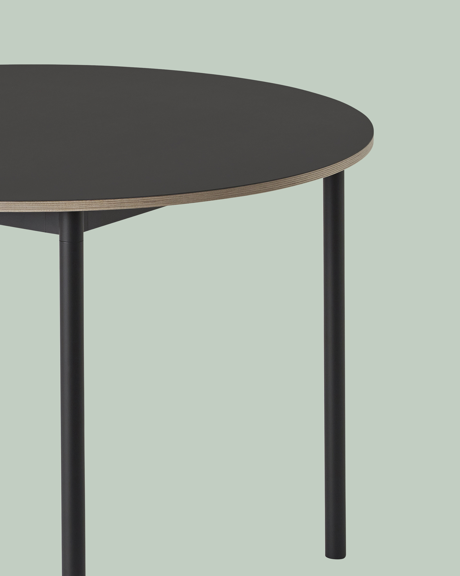 Muuto Base Round Table O 110 Cm