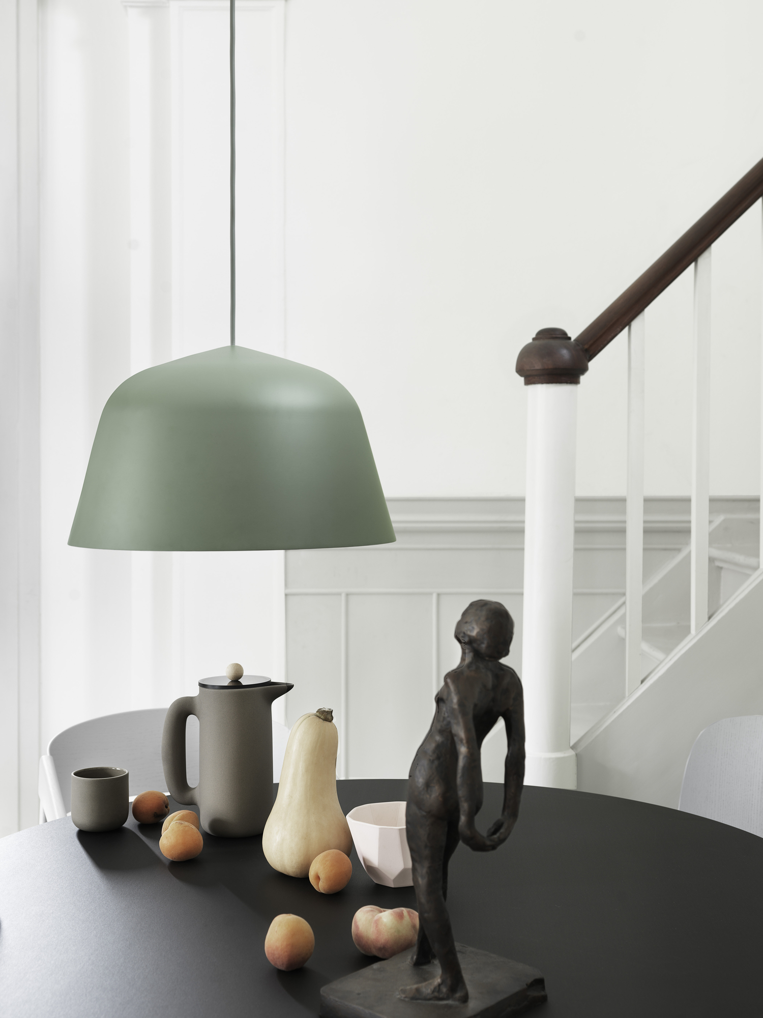 Muuto Base Round Table O 110 Cm