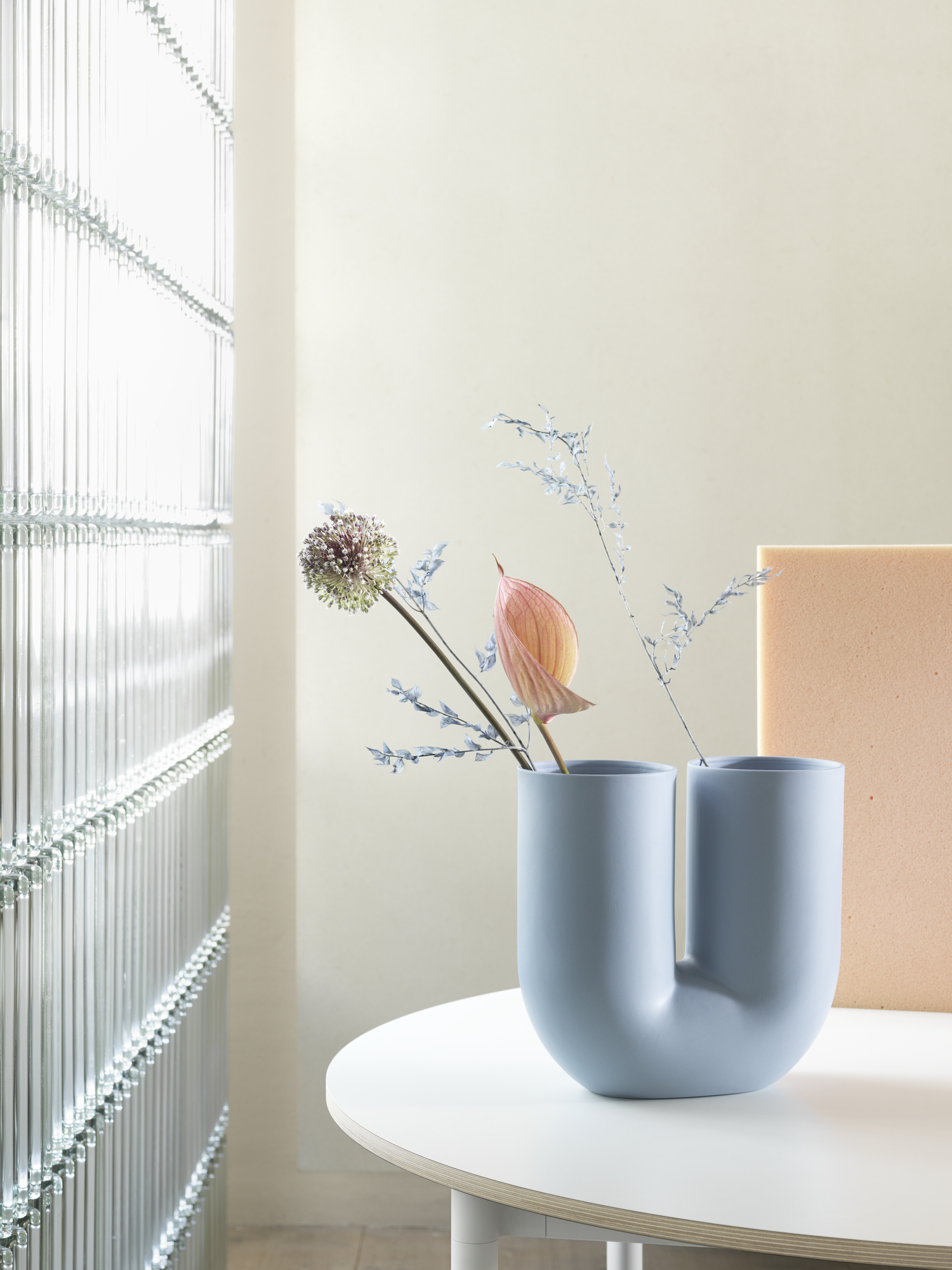 Muuto Base Round Table O 110 Cm