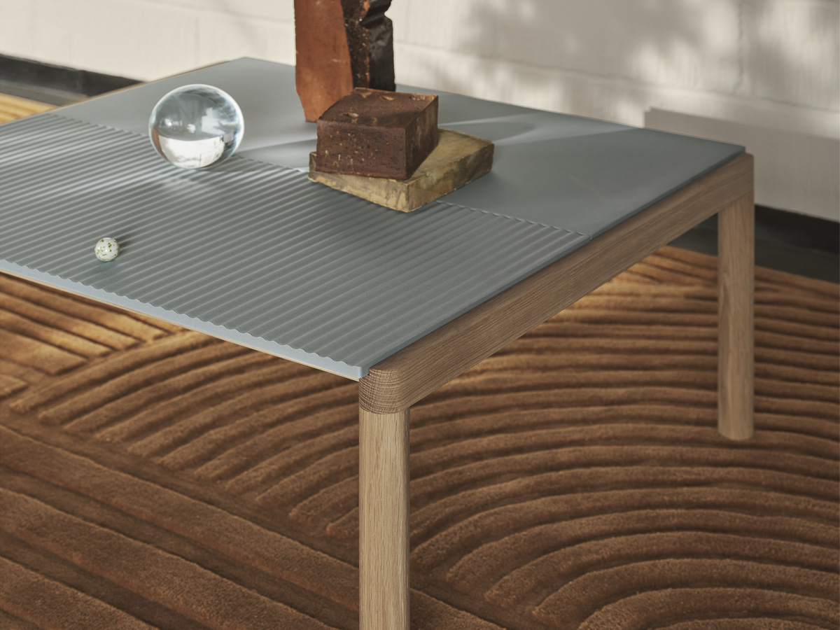 Muuto Couple Coffee Table 2 Tile