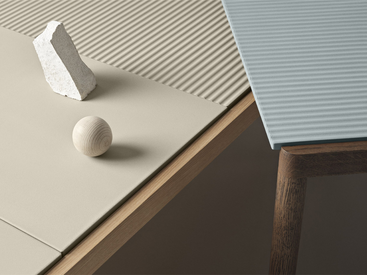 Muuto Couple Coffee Table 3 Tiles
