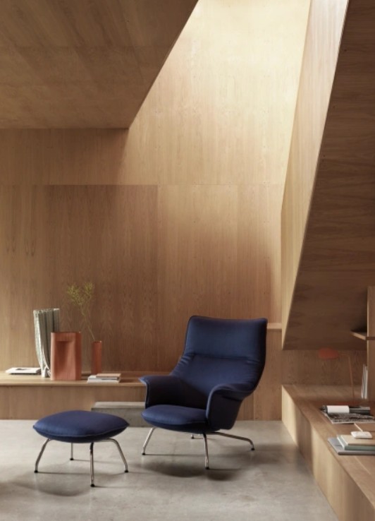 Muuto Doze Lounge Chair Tube Base