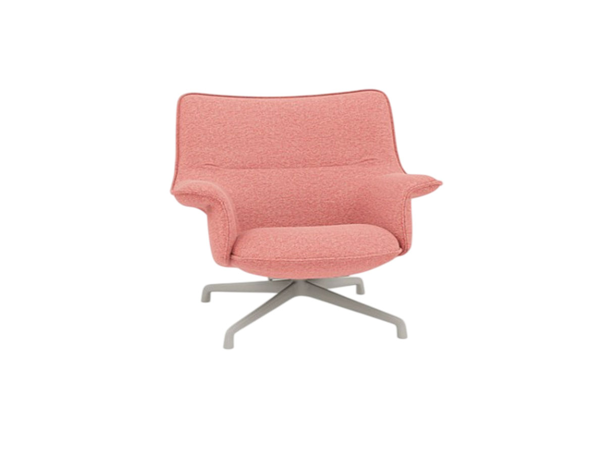 Muuto Doze Lounge Chair Low Back Swivel Base