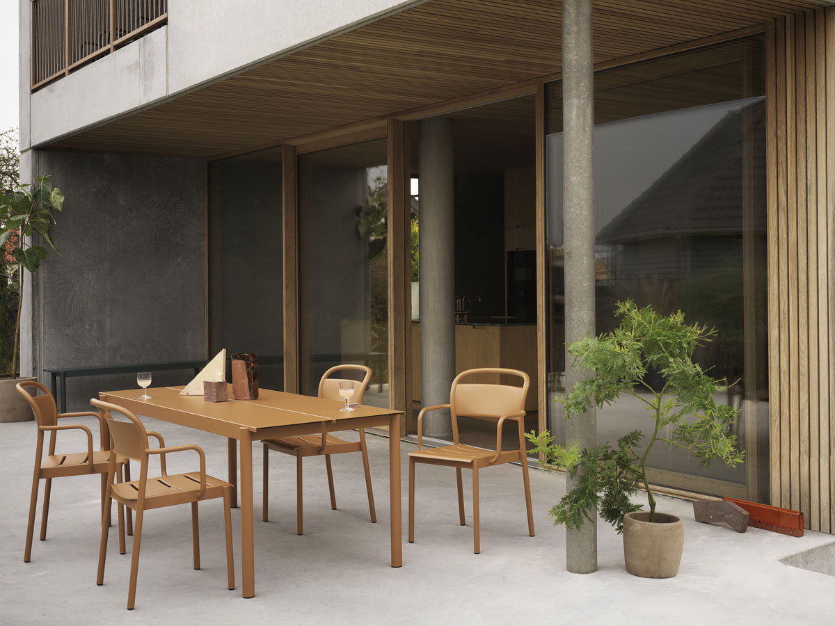 Muuto Linear Steel Table Outdoor L 140 Cm