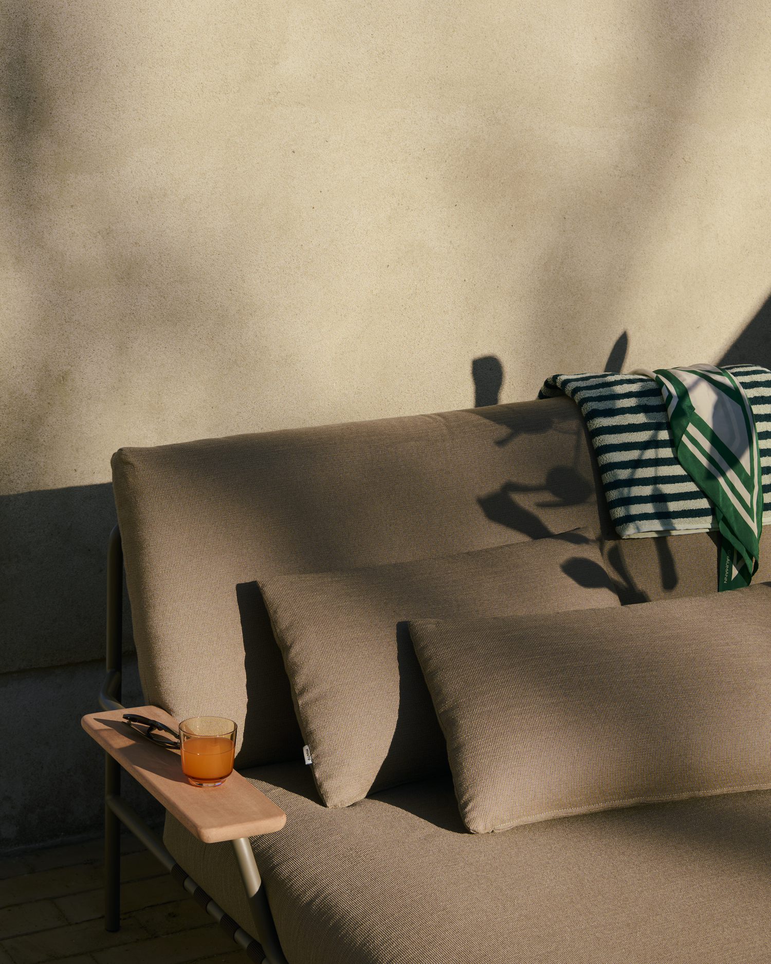 Muuto Settle Lounge Bed With Armrests Outdoor