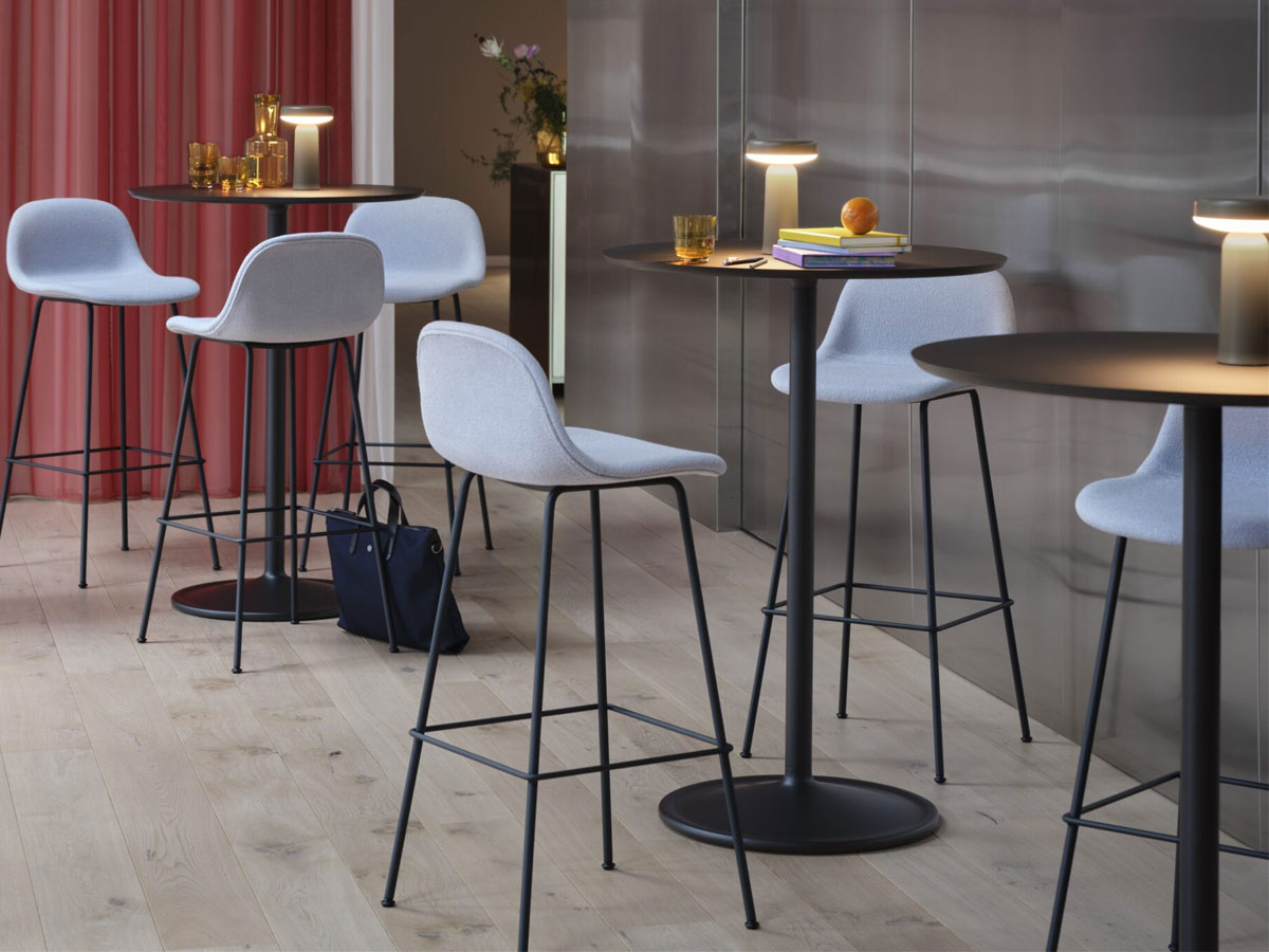 Muuto Soft High Table