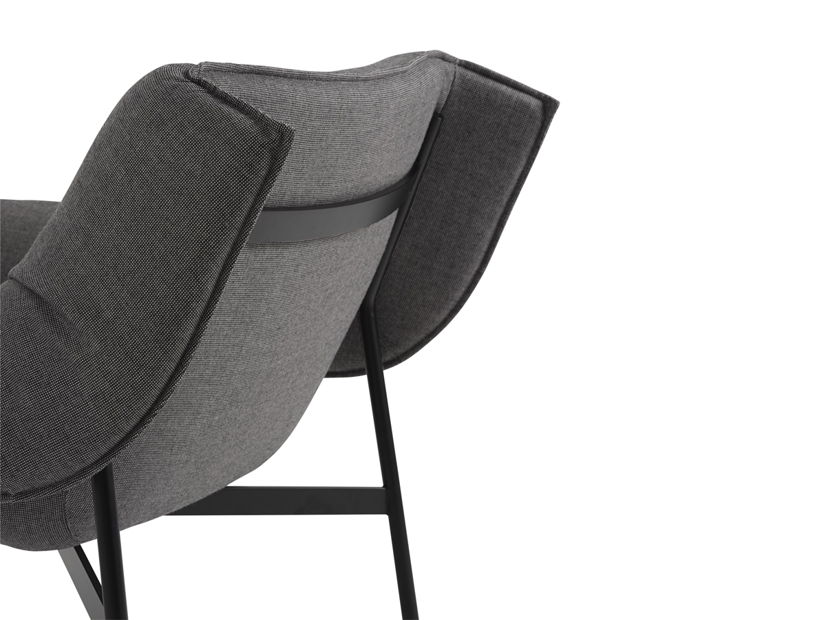 Muuto Wrap Lounge Chair