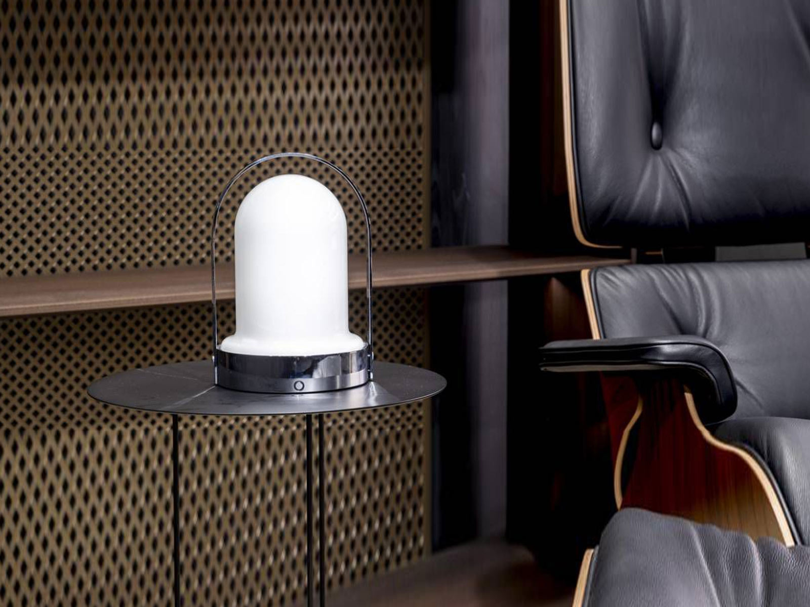 Nahoor Goncen Rechargeable Portable Table Lamp