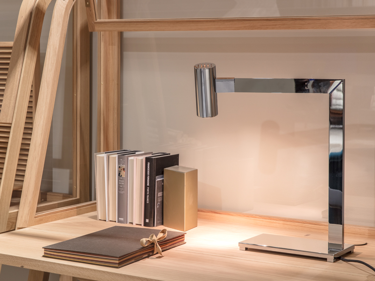 Nahoor Mahari Table Lamp
