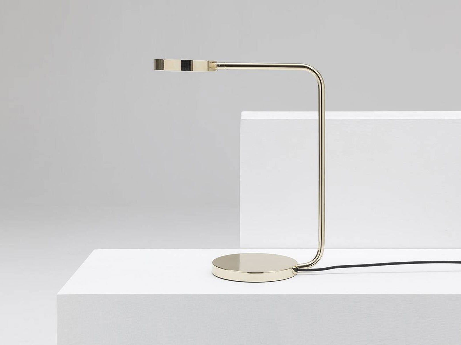 Nahoor Stella Table Lamp