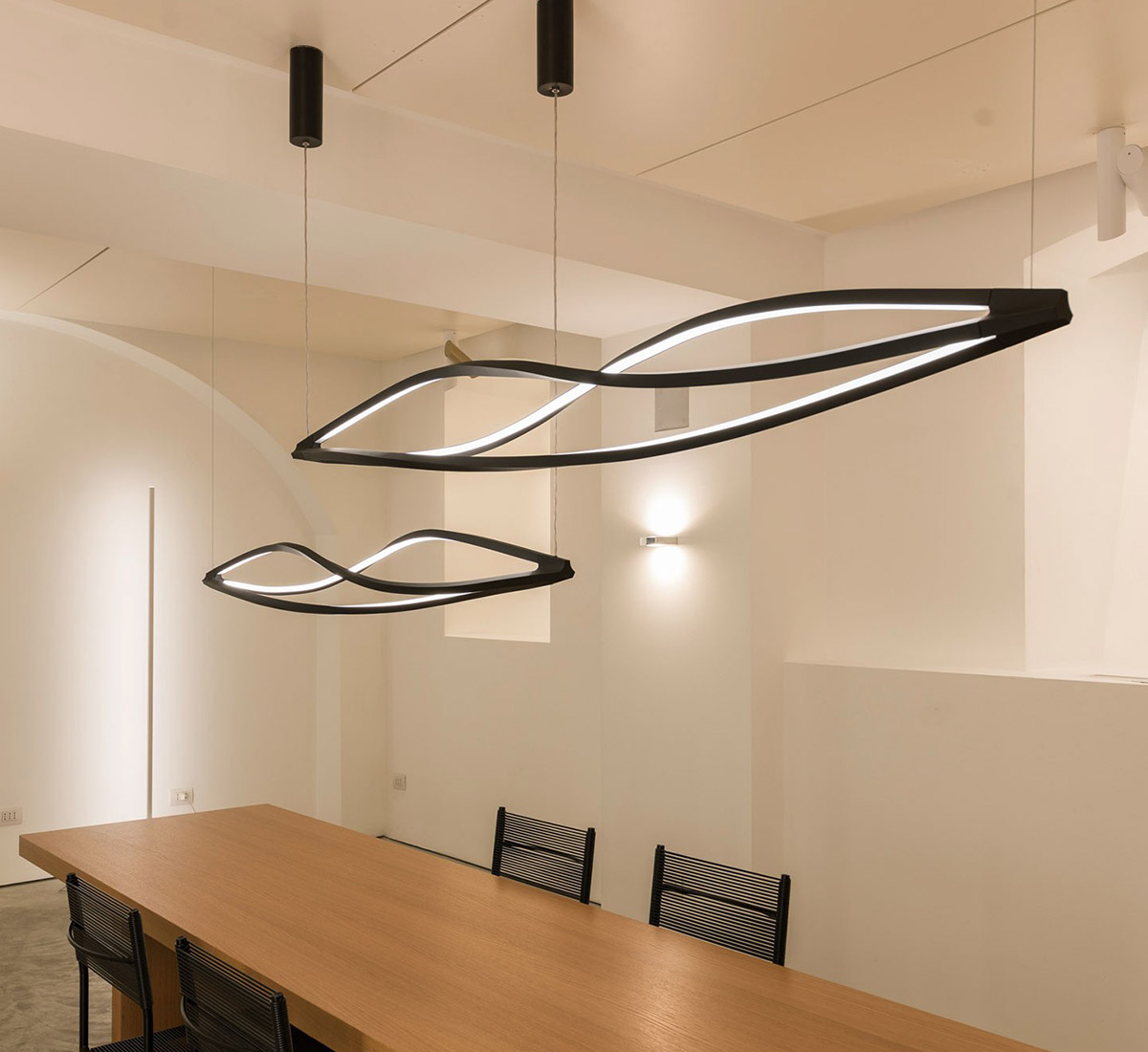 Nemo In The Wind Pendant Horizontal Lamp