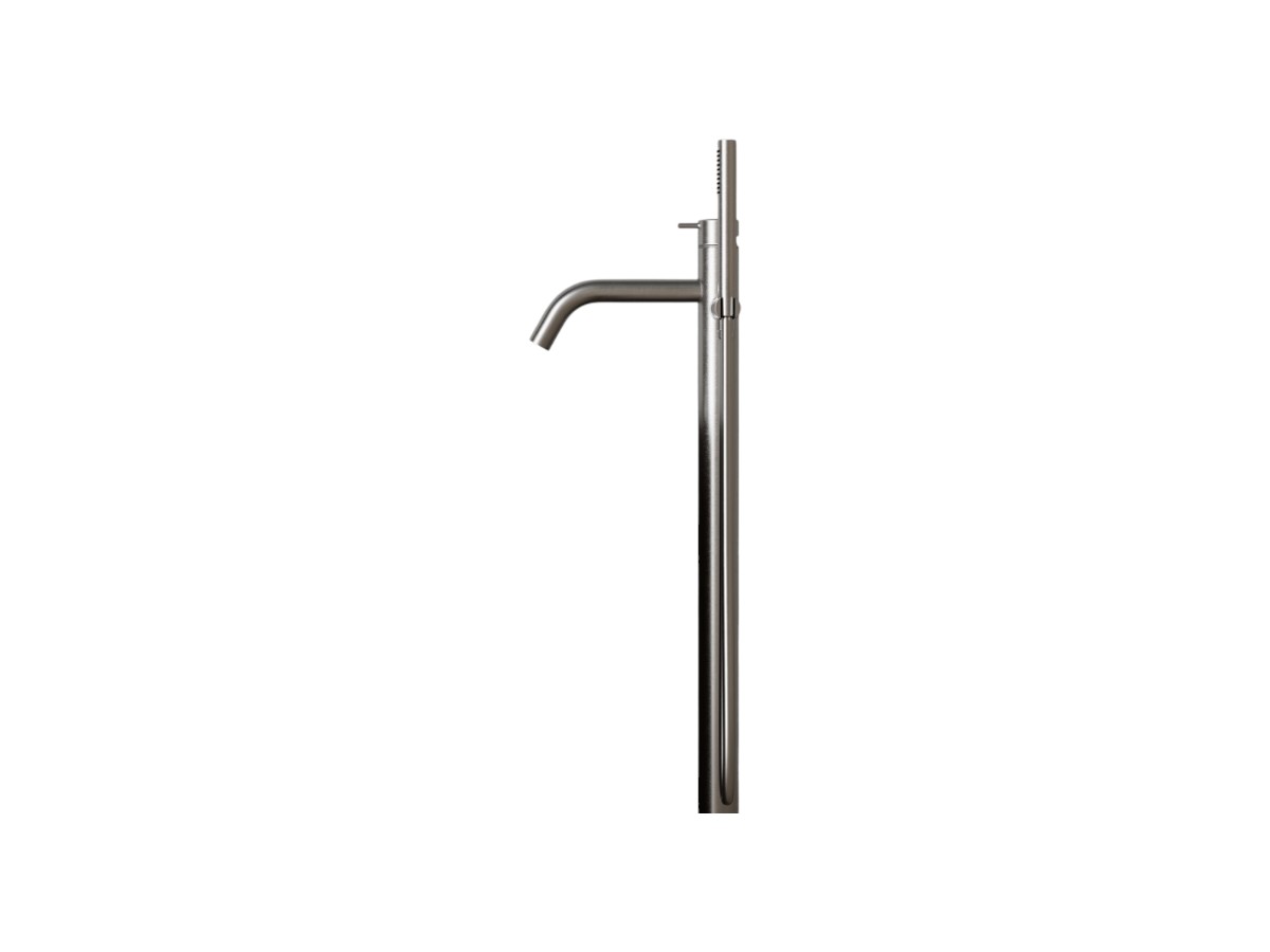 Смеситель для ванны NIC Design Made