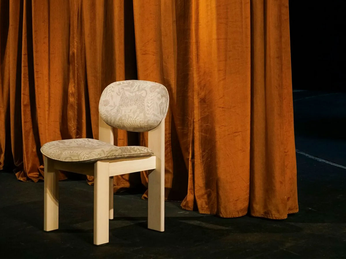 Noom Archipen Chair Artistry Edition
