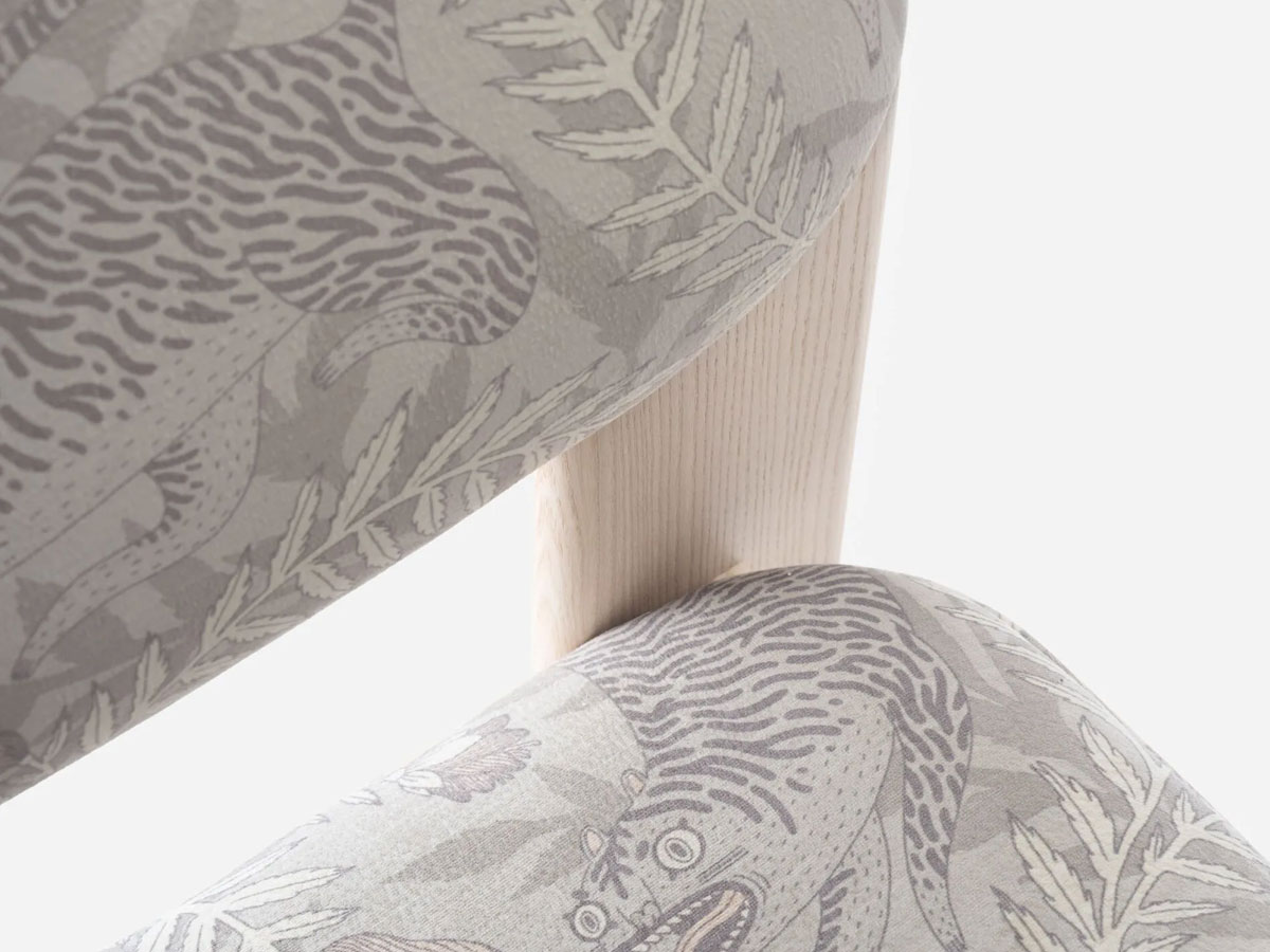 Noom Archipen Chair Artistry Edition
