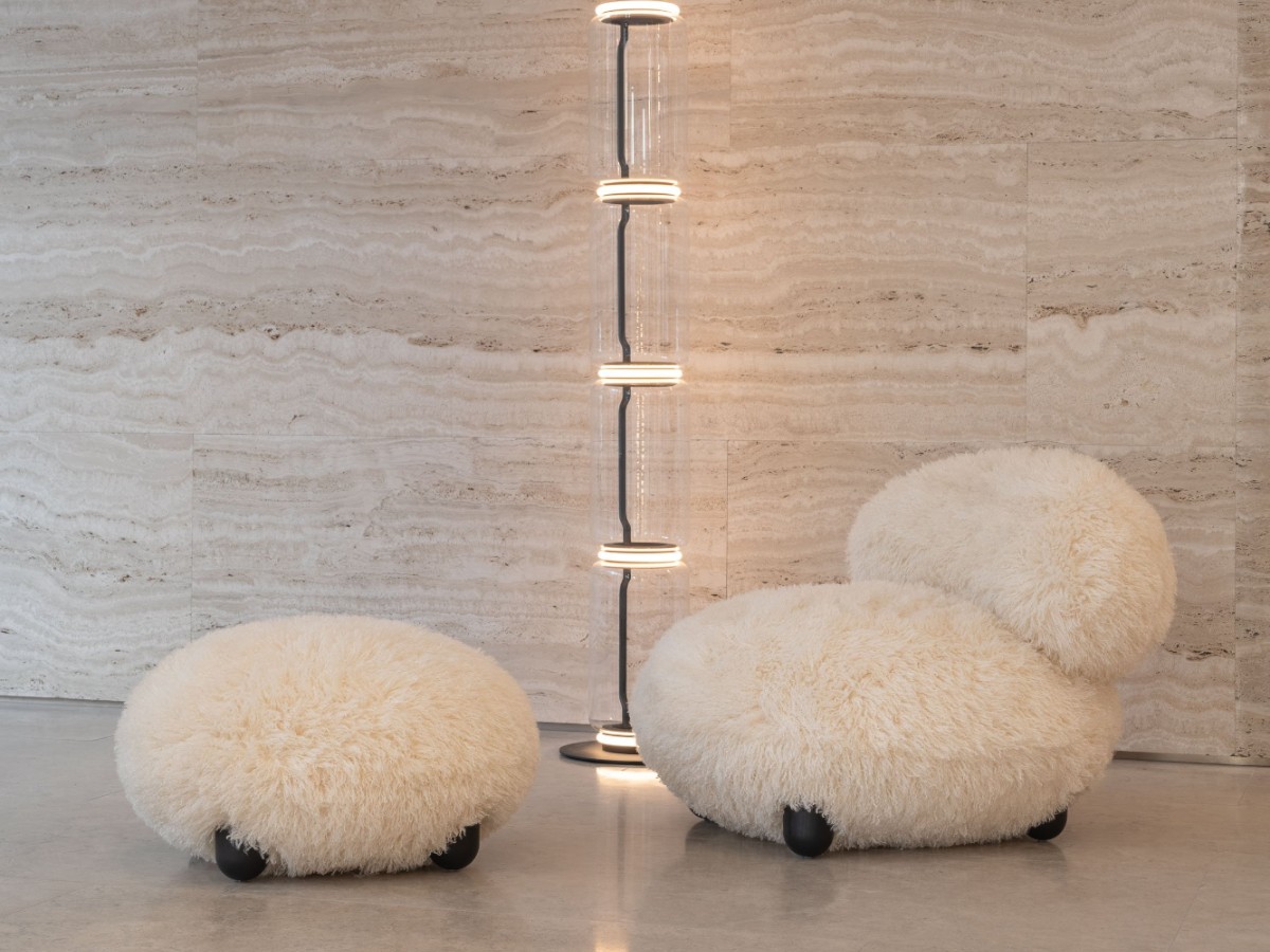 Noom Flock Lounge Chair Fluffy Edition